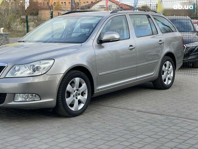 Шкода Октавия, объемом двигателя 1.6 л и пробегом 261 тыс. км за 7999 $, фото 10 на Automoto.ua