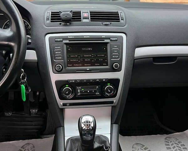 Шкода Октавия, объемом двигателя 1.8 л и пробегом 208 тыс. км за 6800 $, фото 15 на Automoto.ua