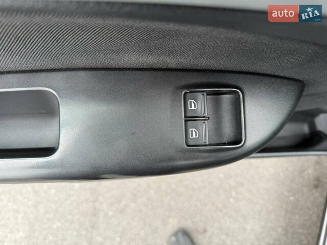 Шкода Октавія, об'ємом двигуна 1.6 л та пробігом 195 тис. км за 8499 $, фото 82 на Automoto.ua