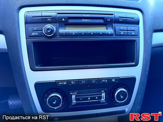 Шкода Октавия, объемом двигателя 1.6 л и пробегом 218 тыс. км за 9200 $, фото 9 на Automoto.ua