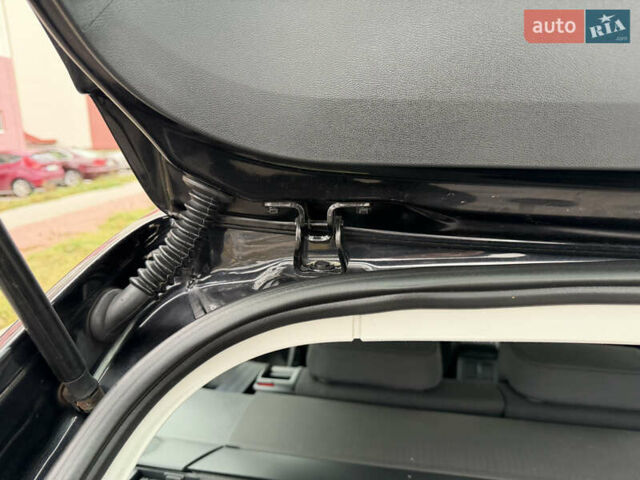 Шкода Октавія, об'ємом двигуна 1.6 л та пробігом 195 тис. км за 8499 $, фото 44 на Automoto.ua