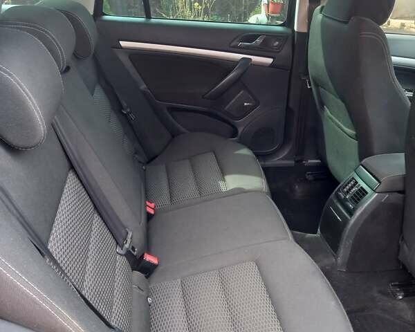 Шкода Октавия, объемом двигателя 1.6 л и пробегом 274 тыс. км за 9000 $, фото 5 на Automoto.ua
