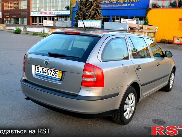 Шкода Октавия, объемом двигателя 1.6 л и пробегом 236 тыс. км за 5950 $, фото 3 на Automoto.ua