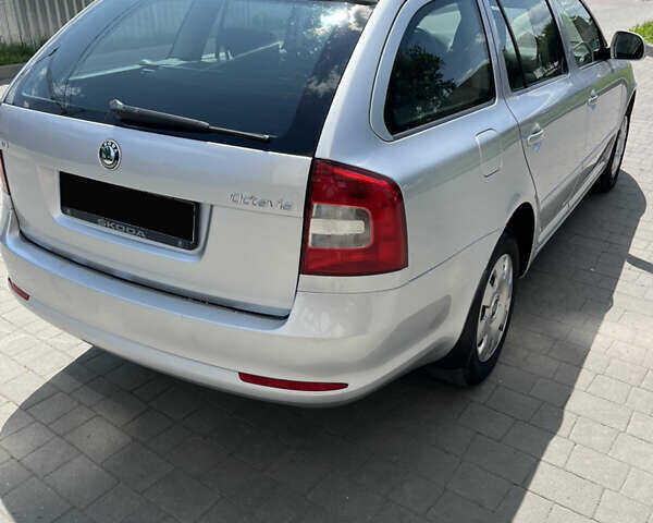 Шкода Октавія, об'ємом двигуна 1.6 л та пробігом 194 тис. км за 7200 $, фото 1 на Automoto.ua