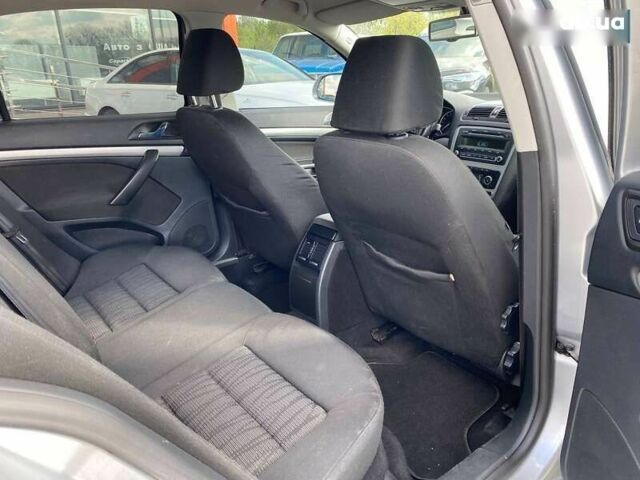 Шкода Октавия, объемом двигателя 1.8 л и пробегом 251 тыс. км за 8000 $, фото 23 на Automoto.ua