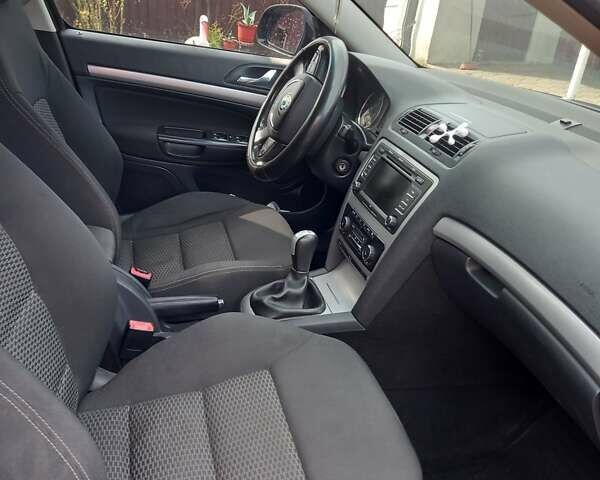 Шкода Октавия, объемом двигателя 1.6 л и пробегом 274 тыс. км за 9000 $, фото 6 на Automoto.ua