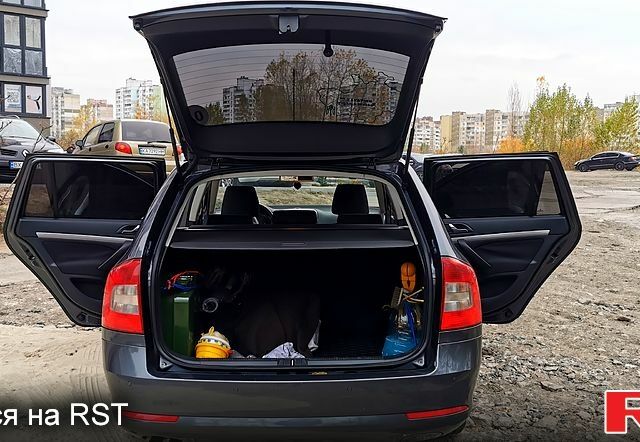 Шкода Октавия, объемом двигателя 18 л и пробегом 335 тыс. км за 9000 $, фото 9 на Automoto.ua