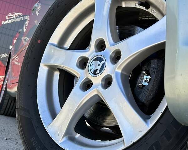 Шкода Октавія, об'ємом двигуна 1.6 л та пробігом 251 тис. км за 7500 $, фото 5 на Automoto.ua