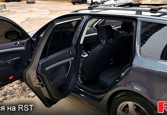 Шкода Октавия, объемом двигателя 18 л и пробегом 335 тыс. км за 9000 $, фото 10 на Automoto.ua