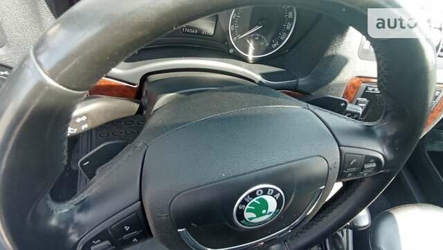 Шкода Октавия, объемом двигателя 1.8 л и пробегом 170 тыс. км за 9200 $, фото 18 на Automoto.ua