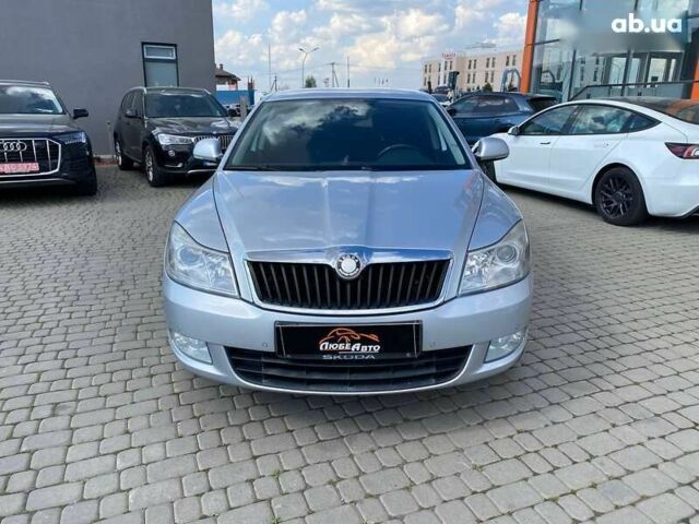 Шкода Октавия, объемом двигателя 1.8 л и пробегом 251 тыс. км за 8000 $, фото 1 на Automoto.ua