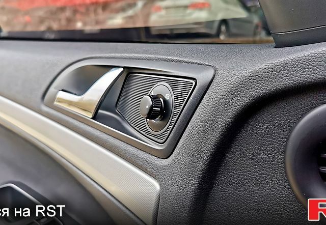 Шкода Октавия, объемом двигателя 18 л и пробегом 335 тыс. км за 9000 $, фото 6 на Automoto.ua