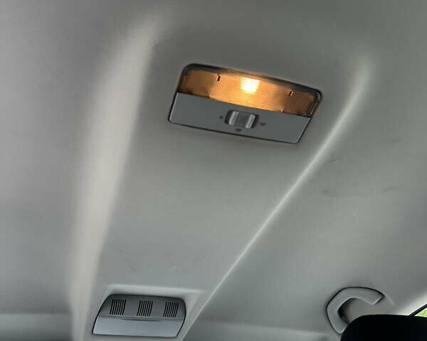 Шкода Октавія, об'ємом двигуна 1.6 л та пробігом 194 тис. км за 7200 $, фото 11 на Automoto.ua