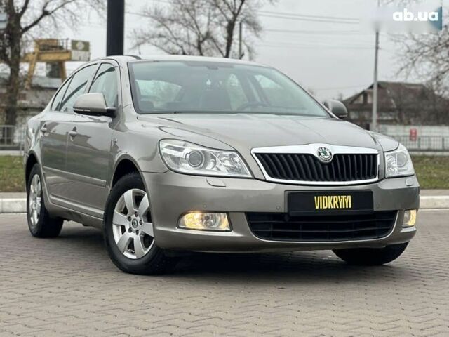 Шкода Октавия, объемом двигателя 1.8 л и пробегом 231 тыс. км за 9350 $, фото 5 на Automoto.ua