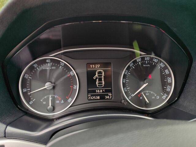 Шкода Октавия, объемом двигателя 1.4 л и пробегом 230 тыс. км за 7400 $, фото 11 на Automoto.ua