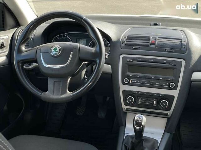 Шкода Октавия, объемом двигателя 0 л и пробегом 240 тыс. км за 5590 $, фото 14 на Automoto.ua