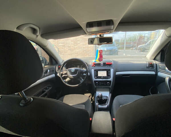 Шкода Октавия, объемом двигателя 1.6 л и пробегом 268 тыс. км за 7700 $, фото 14 на Automoto.ua