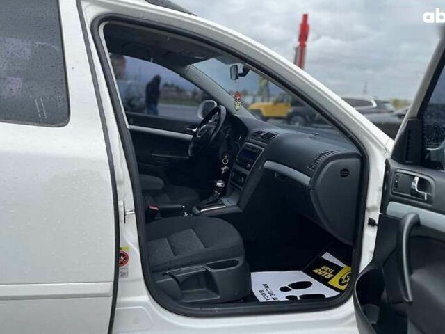 Шкода Октавія, об'ємом двигуна 2 л та пробігом 364 тис. км за 8800 $, фото 21 на Automoto.ua
