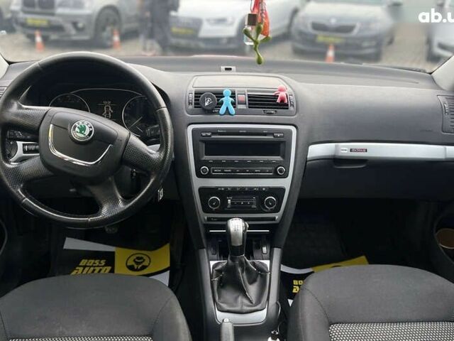 Шкода Октавия, объемом двигателя 1.8 л и пробегом 268 тыс. км за 7800 $, фото 10 на Automoto.ua