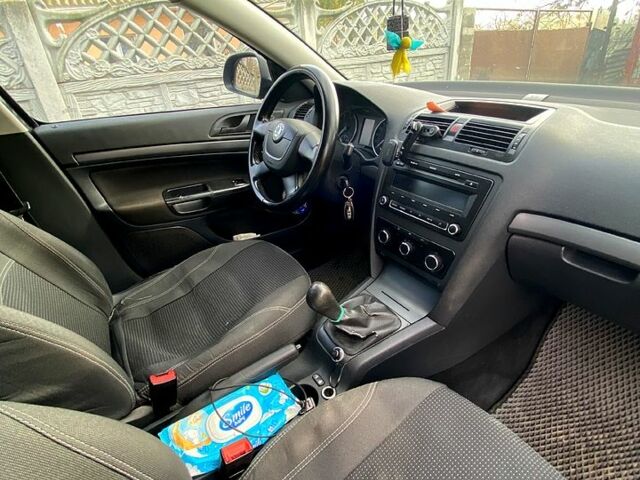 Шкода Октавия, объемом двигателя 1.6 л и пробегом 275 тыс. км за 7300 $, фото 11 на Automoto.ua