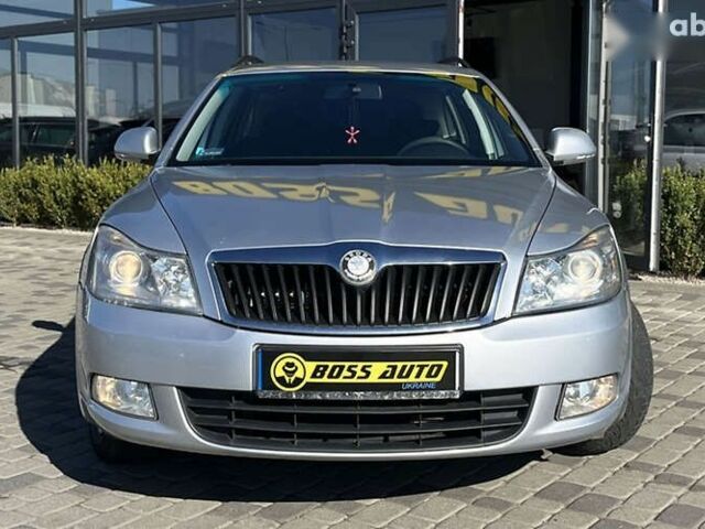 Шкода Октавия, объемом двигателя 1.9 л и пробегом 302 тыс. км за 7400 $, фото 1 на Automoto.ua