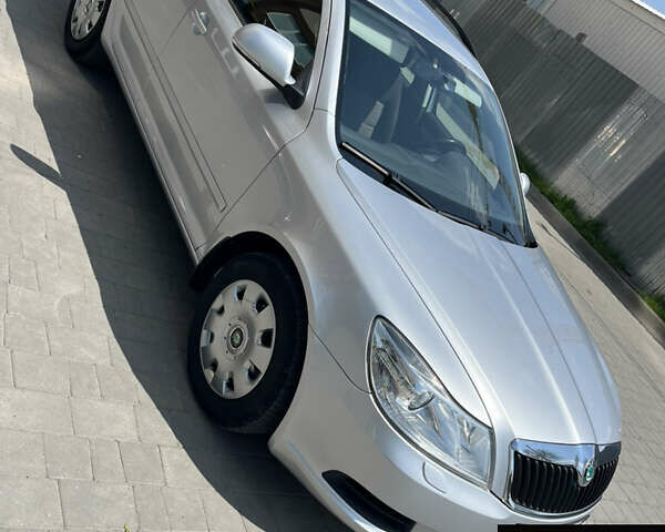 Шкода Октавія, об'ємом двигуна 1.6 л та пробігом 194 тис. км за 7200 $, фото 2 на Automoto.ua
