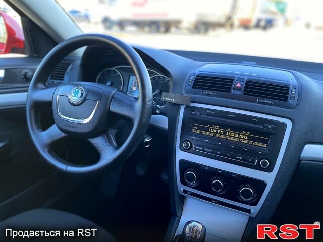 Шкода Октавия, объемом двигателя 16 л и пробегом 183 тыс. км за 7400 $, фото 9 на Automoto.ua