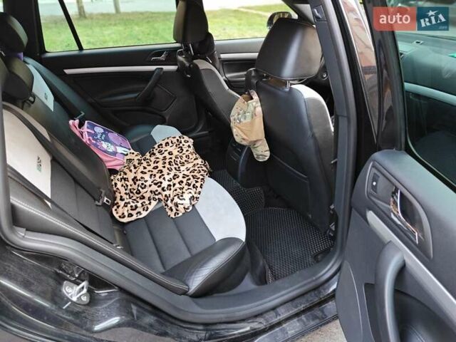 Шкода Октавия, объемом двигателя 1.97 л и пробегом 320 тыс. км за 11500 $, фото 12 на Automoto.ua