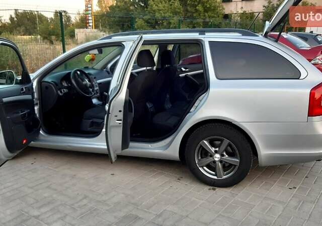 Шкода Октавия, объемом двигателя 0 л и пробегом 217 тыс. км за 7000 $, фото 6 на Automoto.ua
