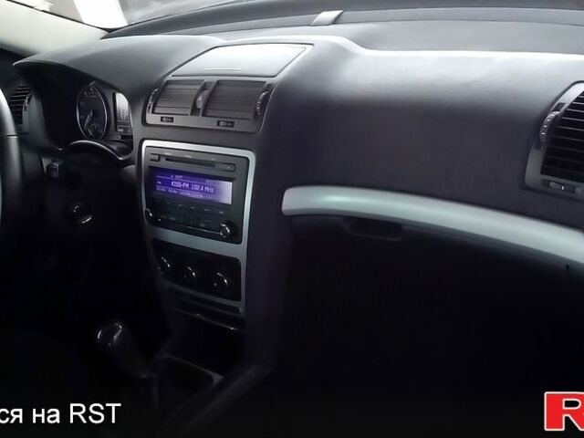 Шкода Октавия, объемом двигателя 1.4 л и пробегом 164 тыс. км за 7750 $, фото 10 на Automoto.ua