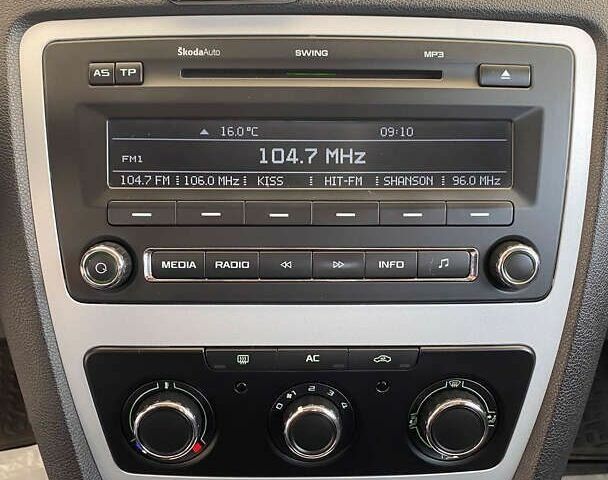 Шкода Октавия, объемом двигателя 1.8 л и пробегом 262 тыс. км за 7750 $, фото 16 на Automoto.ua