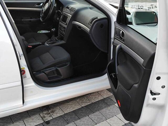 Шкода Октавия, объемом двигателя 1.6 л и пробегом 195 тыс. км за 9400 $, фото 37 на Automoto.ua
