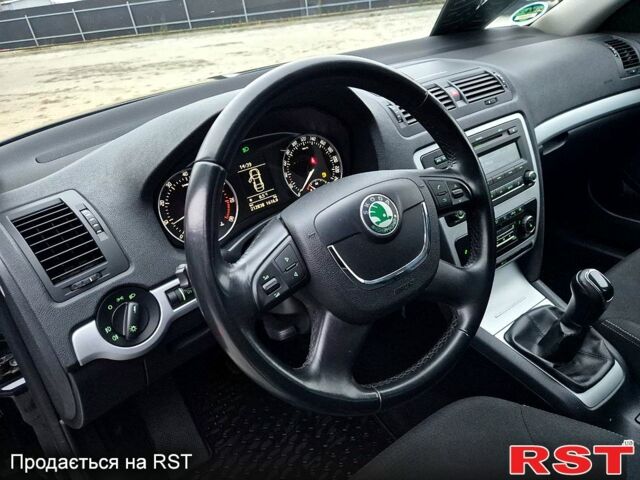 Шкода Октавія, об'ємом двигуна 1.8 л та пробігом 212 тис. км за 8200 $, фото 12 на Automoto.ua