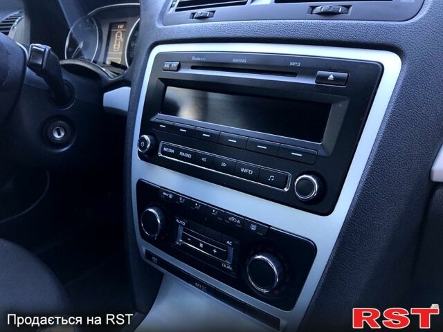 Шкода Октавия, объемом двигателя 14 л и пробегом 186 тыс. км за 7300 $, фото 8 на Automoto.ua
