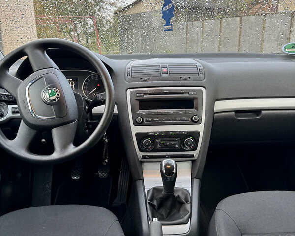 Шкода Октавия, объемом двигателя 1.4 л и пробегом 238 тыс. км за 7999 $, фото 19 на Automoto.ua