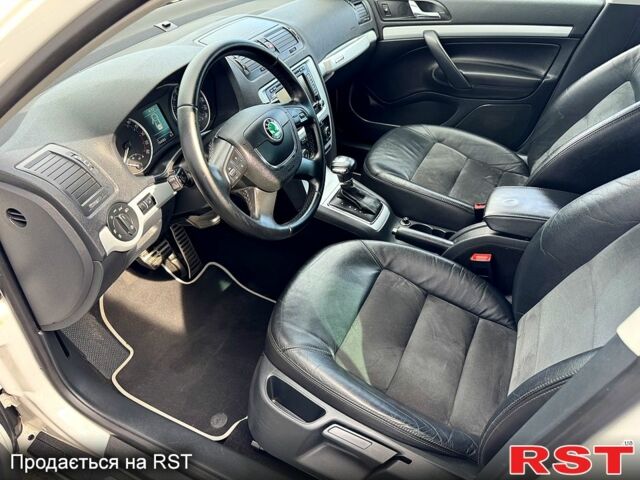 Шкода Октавия, объемом двигателя 2 л и пробегом 184 тыс. км за 11950 $, фото 9 на Automoto.ua