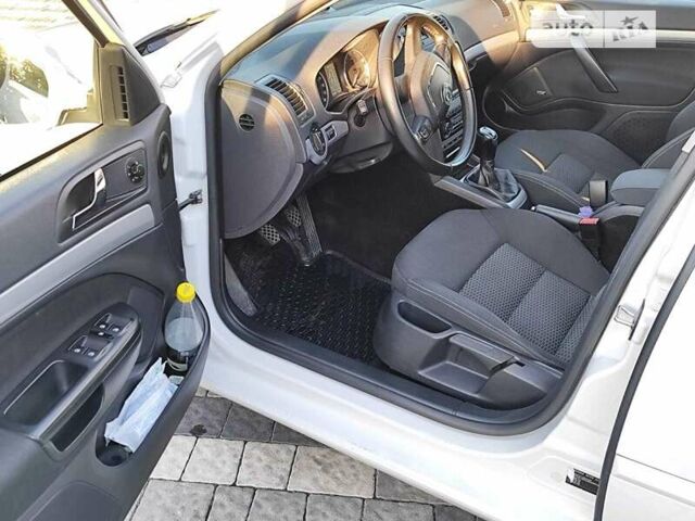 Шкода Октавия, объемом двигателя 1.6 л и пробегом 195 тыс. км за 9400 $, фото 33 на Automoto.ua