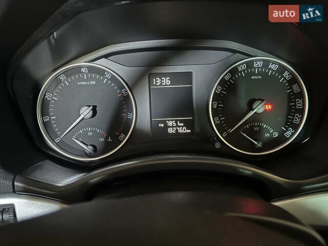 Шкода Октавія, об'ємом двигуна 1.2 л та пробігом 215 тис. км за 6900 $, фото 4 на Automoto.ua