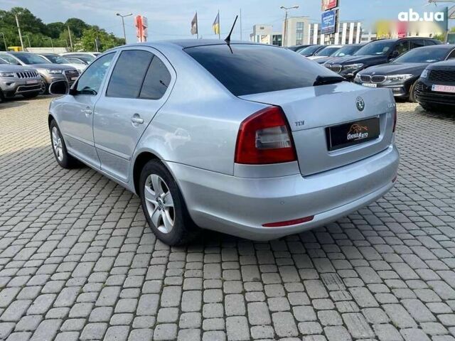 Шкода Октавия, объемом двигателя 1.6 л и пробегом 300 тыс. км за 7900 $, фото 4 на Automoto.ua