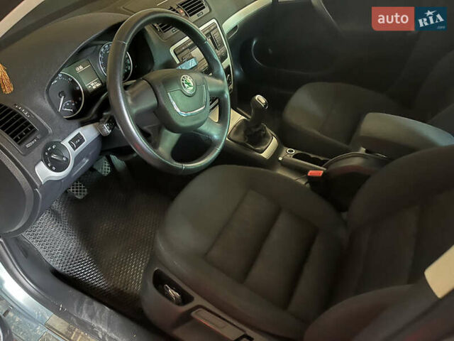 Шкода Октавія, об'ємом двигуна 1.2 л та пробігом 215 тис. км за 6900 $, фото 3 на Automoto.ua