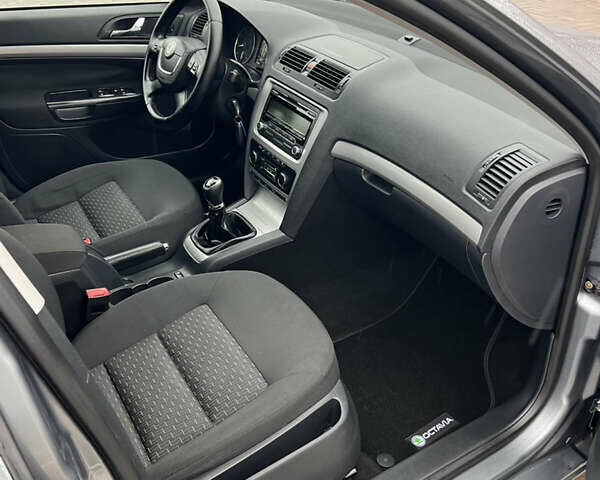 Шкода Октавия, объемом двигателя 1.4 л и пробегом 212 тыс. км за 6950 $, фото 15 на Automoto.ua