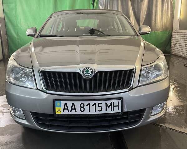 Шкода Октавия, объемом двигателя 1.9 л и пробегом 160 тыс. км за 13000 $, фото 1 на Automoto.ua