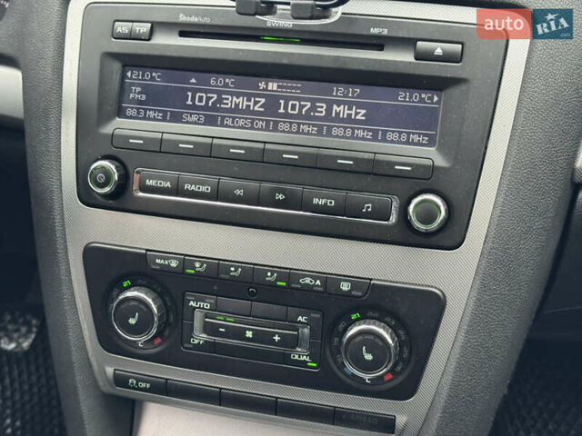 Шкода Октавия, объемом двигателя 1.6 л и пробегом 230 тыс. км за 7000 $, фото 13 на Automoto.ua