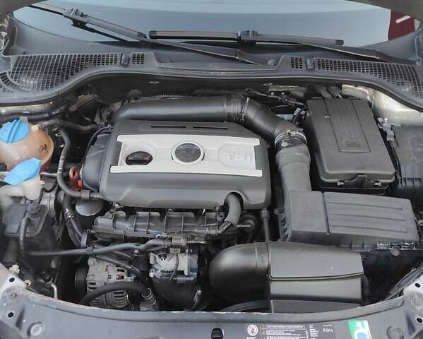 Шкода Октавия 2011 в Ладыжин на Automoto.ua Шкода Октавия, объемом двигателя 1.8 л и пробегом 219 тыс. км за 9200 $, фото 20 на Automoto.ua