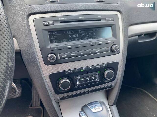 Шкода Октавия, объемом двигателя 1.6 л и пробегом 300 тыс. км за 7900 $, фото 14 на Automoto.ua
