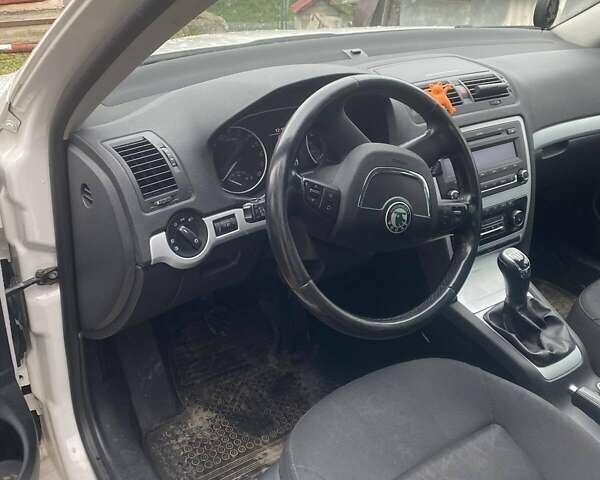 Шкода Октавия, объемом двигателя 1.6 л и пробегом 270 тыс. км за 8200 $, фото 11 на Automoto.ua