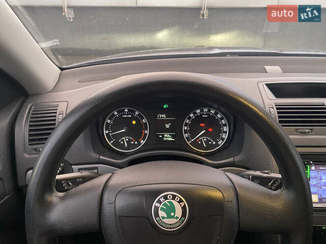 Шкода Октавія, об'ємом двигуна 1.6 л та пробігом 135 тис. км за 6999 $, фото 5 на Automoto.ua