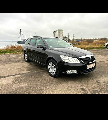 Шкода Октавия, объемом двигателя 1.8 л и пробегом 230 тыс. км за 6750 $, фото 6 на Automoto.ua