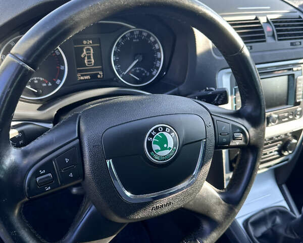 Шкода Октавия 2011 в Староконстантинов на Automoto.ua Шкода Октавия, объемом двигателя 0 л и пробегом 246 тыс. км за 6900 $, фото 18 на Automoto.ua