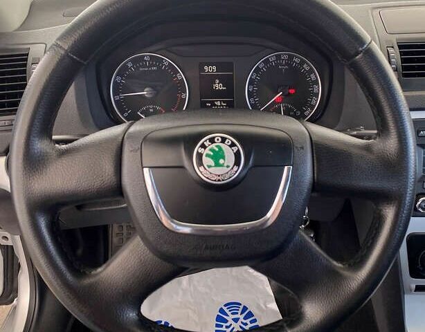 Шкода Октавия, объемом двигателя 1.8 л и пробегом 262 тыс. км за 7750 $, фото 12 на Automoto.ua